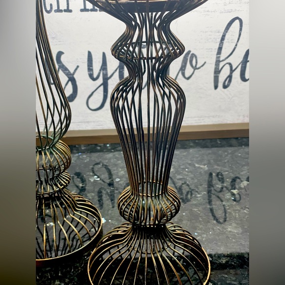 Rare Vintage 2 Pcs Tall Metal Patina Bronze Candle Holders - Picture 3 of 5